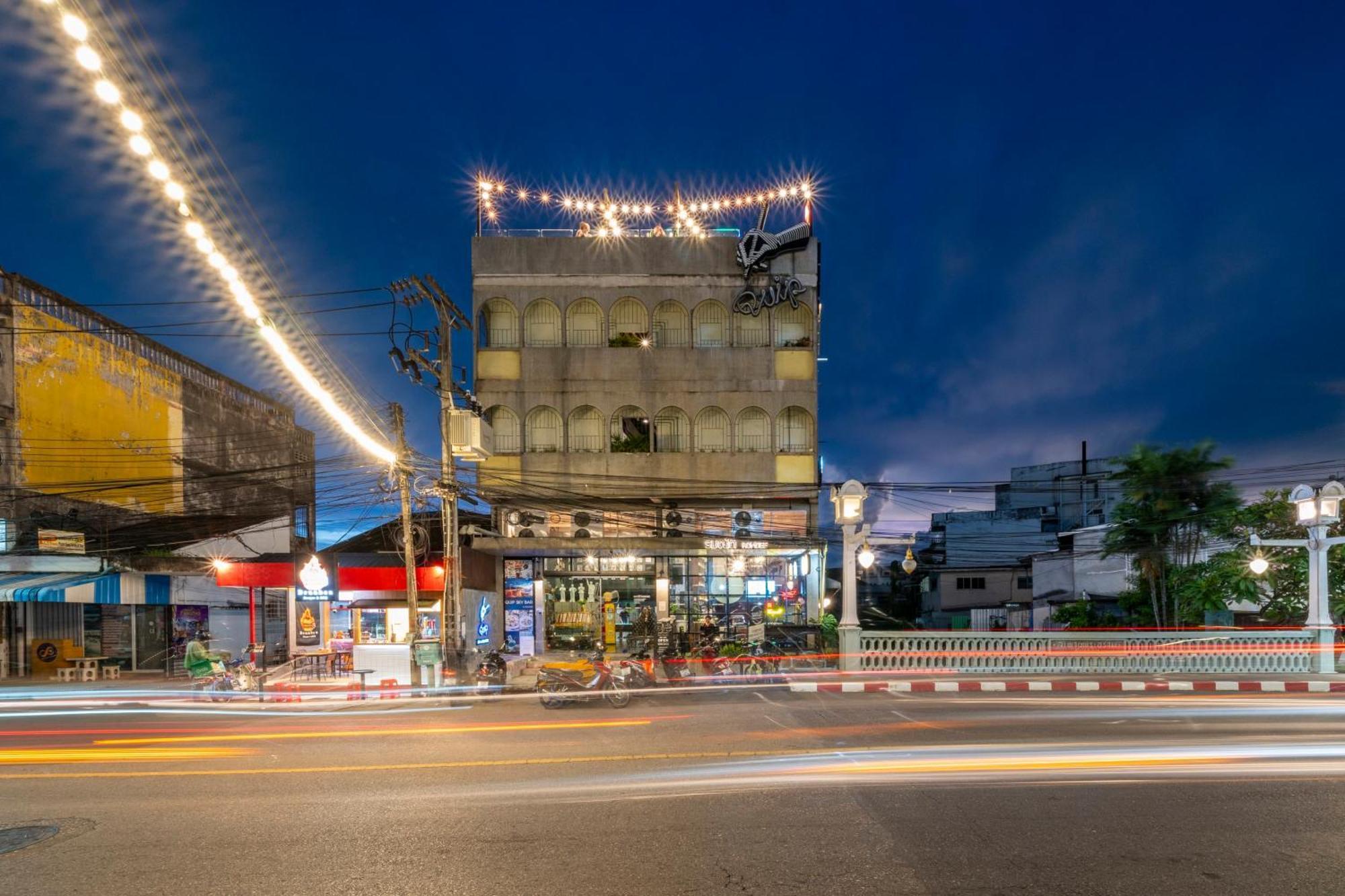 Quip Bed & Breakfast Hotel Phuket Exterior photo